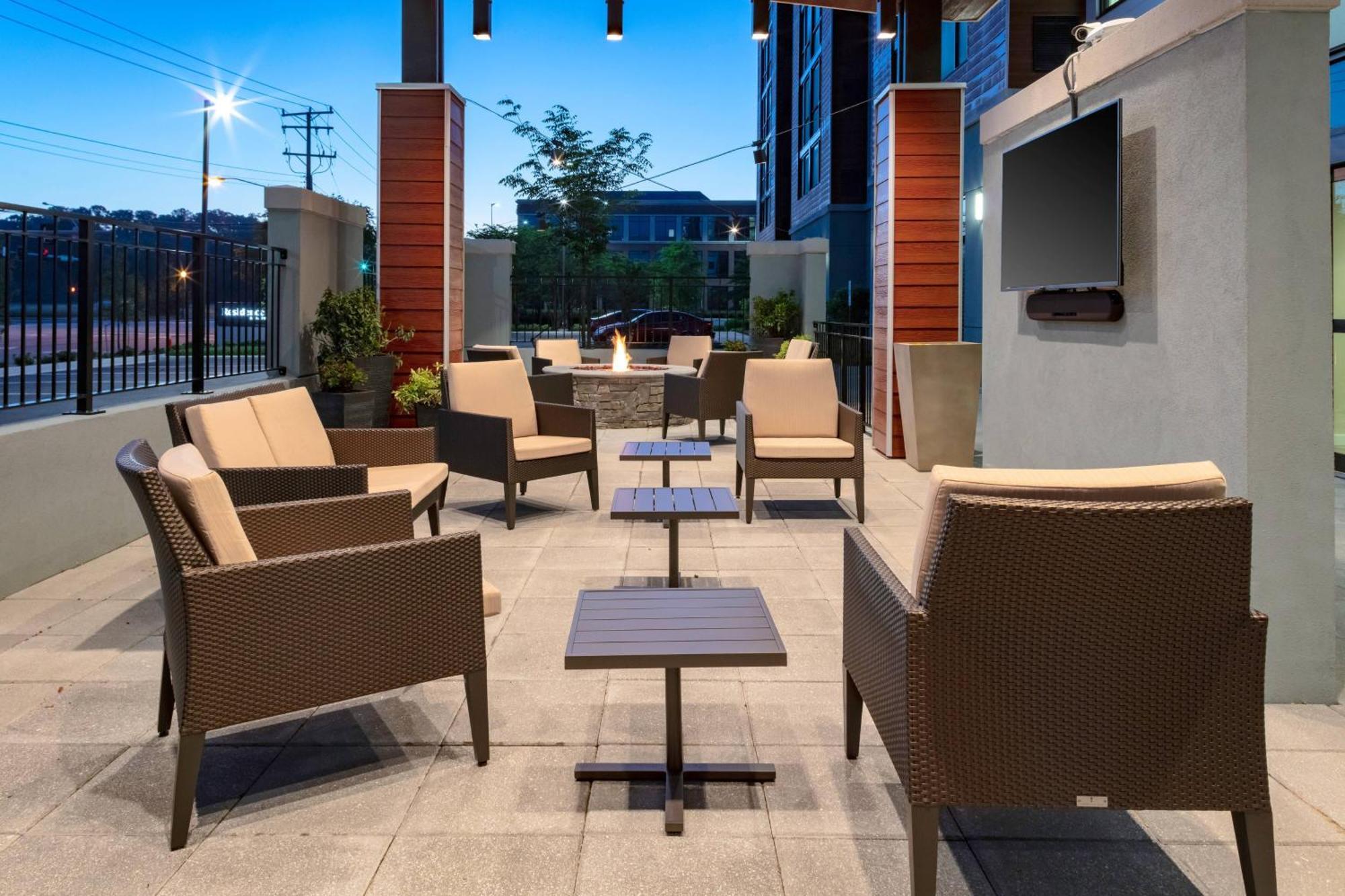 Residence Inn By Marriott Virginia Beach Town Center Exterior foto